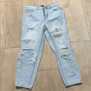 Fashion nova light washed jeans